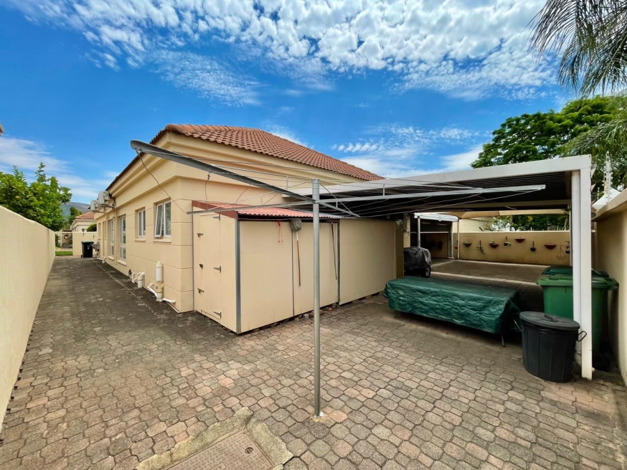 3 Bedroom Property for Sale in Protea Park North West